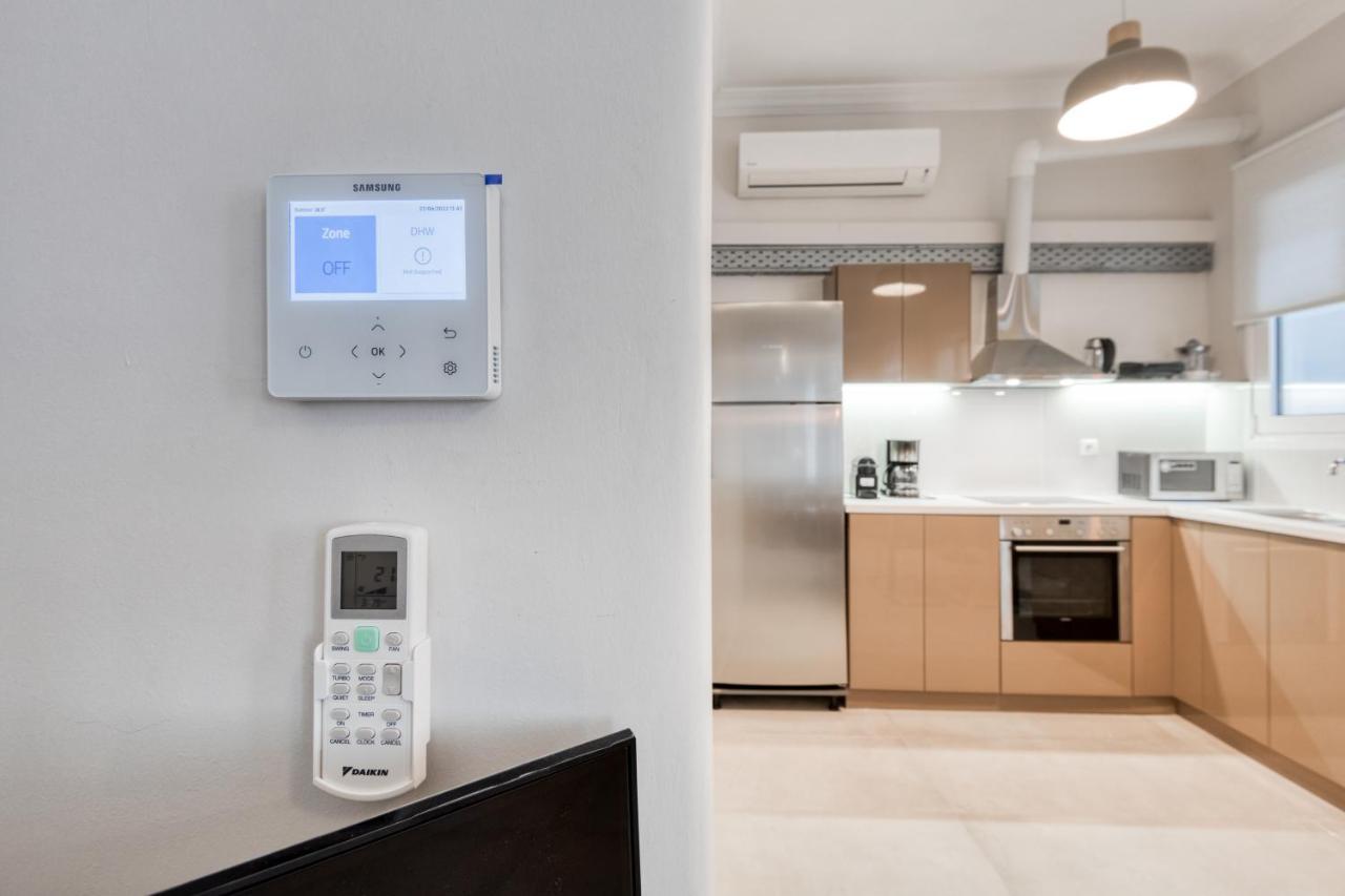 Modern 2-Bedroom Apt, 200M From The Acropolis أثينا المظهر الخارجي الصورة